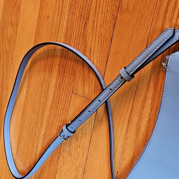 Kate Spade, Light Blue Crossbody Bag, Adjustable Strap, Like New Condition - Picture 10 of 14